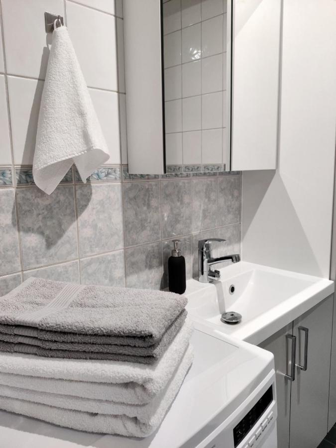 Trendy Apartment In The Heart Of Green Lahti, Free Parking Esterno foto