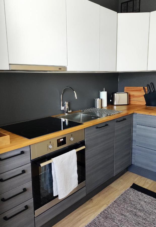 Trendy Apartment In The Heart Of Green Lahti, Free Parking Esterno foto